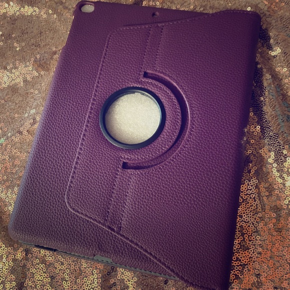 iPad case - Picture 1 of 8
